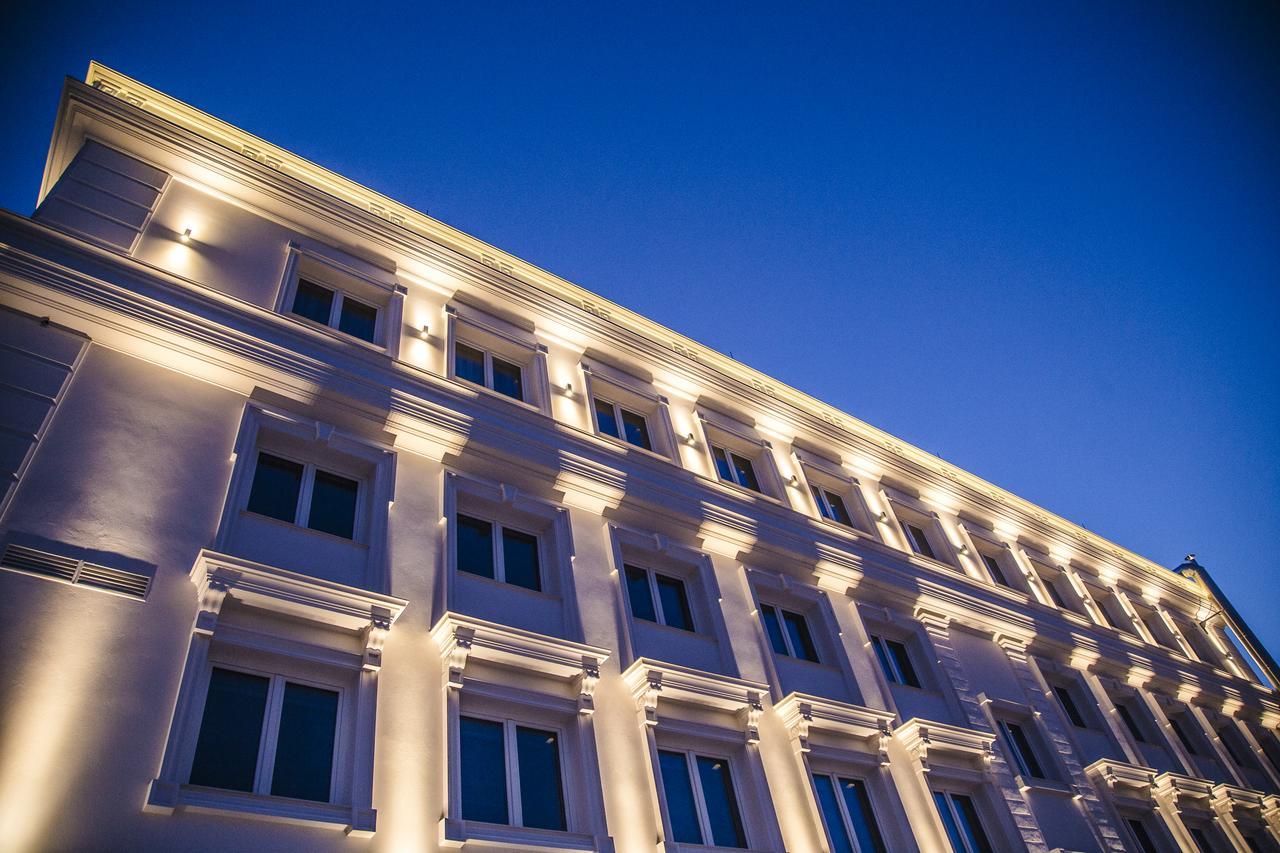 Hotel Villa Pascucci Durrës Esterno foto